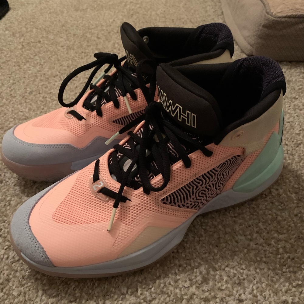 New Balance Kawhi Leonard (Pink)